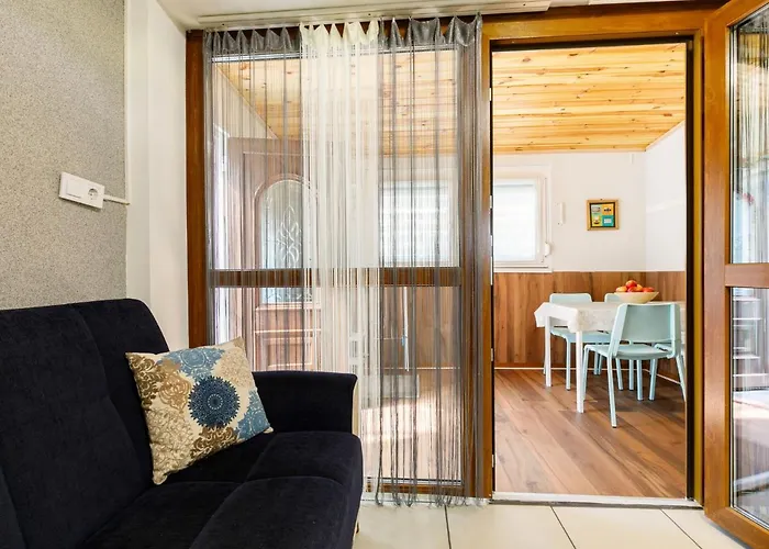 בית נופש Particia By Interhome *