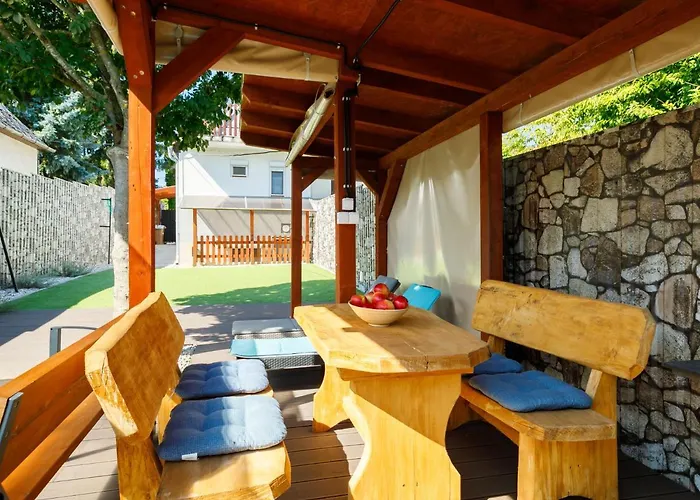 Particia By Interhome * שיופוק